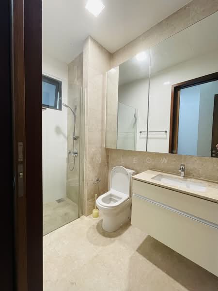 Eco Sanctuary, 65 Chestnut Avenue, 3 Bedrooms, 990 sqft, Condominium For Rent, by Allan Leow, 500187161 - Common Bathroom - PropertyGuru.com.sg