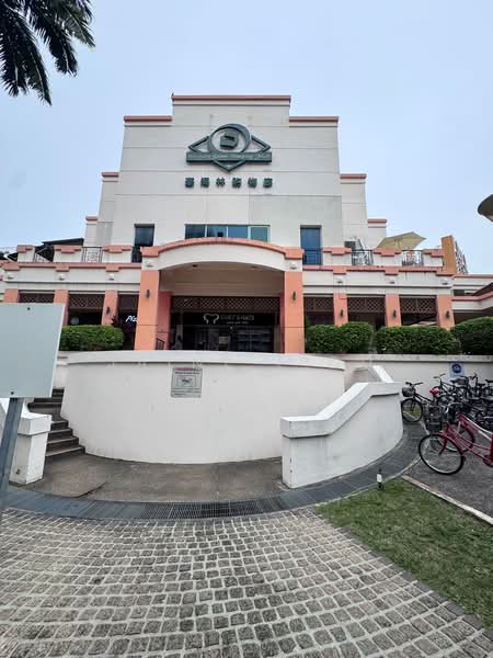 Hougang Green Shopping Mall, 21 Hougang Street 51, 180 sqft, Other Retail For Rent, by Jaine Lidu, 500187162 - Exterior - CommercialGuru.com.sg