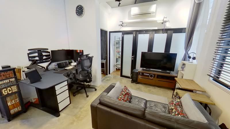 19 Lim Liak Street, 19 Lim Liak Street, 2 Bedrooms, 807 sqft, HDB Flat For Sale, by Alvin Yeo, 500187164 - Study - PropertyGuru.com.sg