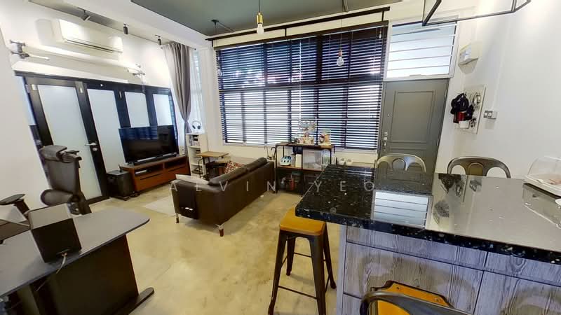 19 Lim Liak Street, 19 Lim Liak Street, 2 Bedrooms, 807 sqft, HDB Flat For Sale, by Alvin Yeo, 500187164 - Living Room - PropertyGuru.com.sg
