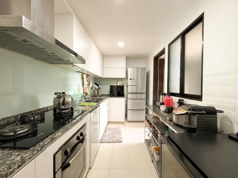 Dunman View, 100 Haig Road, 3 Bedrooms, 1,173 sqft, Condominium For Sale, by Emma Chua, 500187178 - Kitchen - PropertyGuru.com.sg