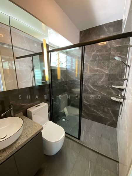 127D Kim Tian Road, 127D Kim Tian Road, 3 Bedrooms, 947 sqft, HDB Flat For Sale, by Sharlene Soh, 500187179 - Bathroom - PropertyGuru.com.sg