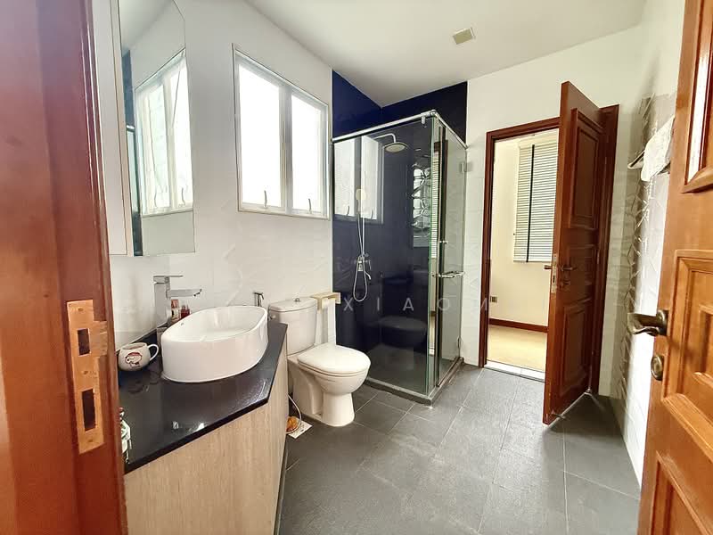 Tivoli Gardens, Tai Keng Gardens, 5 Bedrooms, 3,500 sqft, Terraced House For Sale, by Zhong Xiaomei, 500187192 - Bathroom - PropertyGuru.com.sg