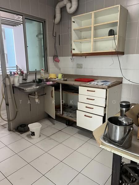 38C Bendemeer Road, 38C Bendemeer Road, 2 Bedrooms, 743 sqft, HDB Flat For Sale, by Tan Kok Meng, 500187201 - Kitchen - PropertyGuru.com.sg