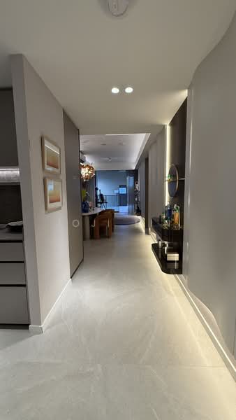 Nava Grove, 38 Pine Grove, 2 Bedrooms, 786 sqft, Condominium For Sale, by Joji Lin, 500187208 - Corridor - PropertyGuru.com.sg