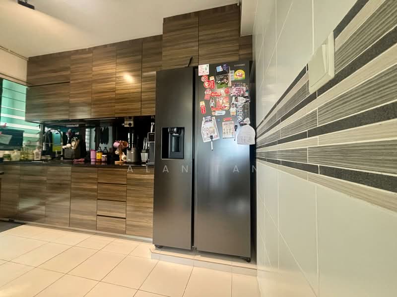 175B Corporation Tiara, 175B Yung Kuang Road, 3 Bedrooms, 1,033 sqft, HDB Flat For Sale, by Alan Tan, 500187212 - Kitchen - PropertyGuru.com.sg