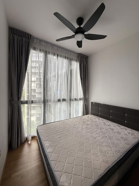Park Colonial, 10 Woodleigh Lane, 2 Bedrooms, 570 sqft, Condominium For Rent, by Jia Yi Lee, 500187223 - Bedroom - PropertyGuru.com.sg