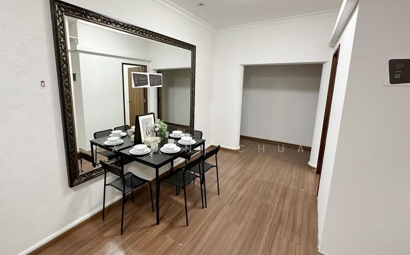 Oxley Garden, 5 Oxley Rise, Room Rental, 100 sqft, Apartment For Rent, by Kaylene Chua, 500187231 - Dining Room - PropertyGuru.com.sg