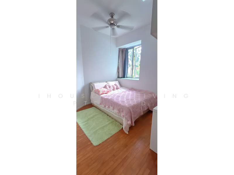 Kerrisdale, 30 Sturdee Road, Room Rental, 100 sqft, Condominium For Rent, by Fennie, 500187239 - Bedroom - PropertyGuru.com.sg