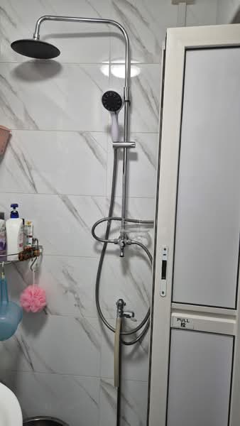 501 Bukit Batok Street 52, 501 Bukit Batok Street 52, Room Rental, 200 sqft, HDB Flat For Rent, by Joseph Ng 黄德顺, 500187244 - Bathroom - PropertyGuru.com.sg
