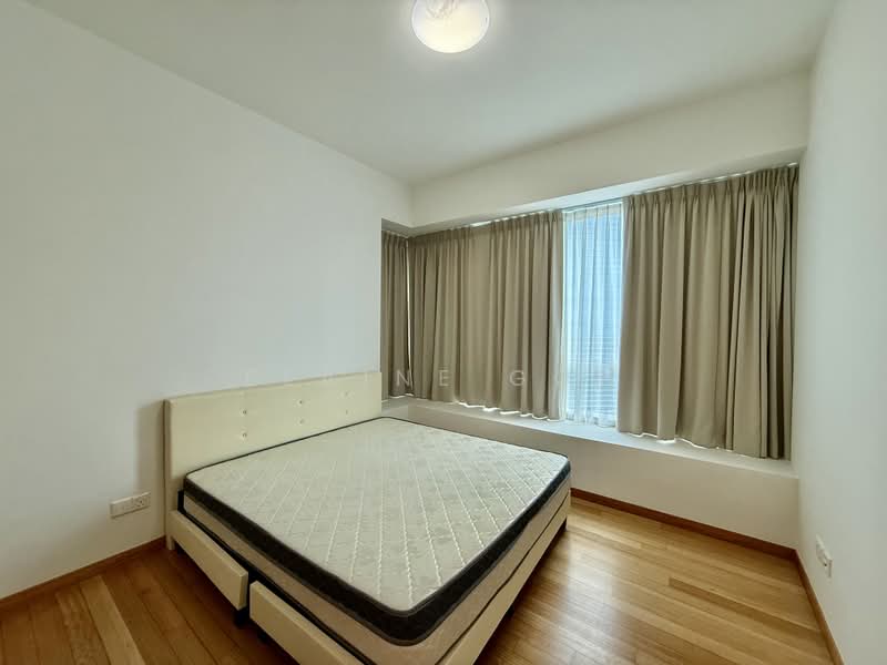 Marina Bay Residences, 18 Marina Boulevard, 2 Bedrooms, 1,055 sqft, Condominium For Rent, by Elaine Goh, 500187252 - Bedroom - PropertyGuru.com.sg