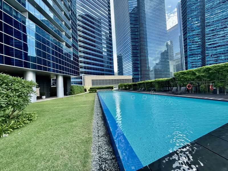 Marina Bay Residences, 18 Marina Boulevard, 2 Bedrooms, 1,055 sqft, Condominium For Rent, by Elaine Goh, 500187252 - Pool - PropertyGuru.com.sg