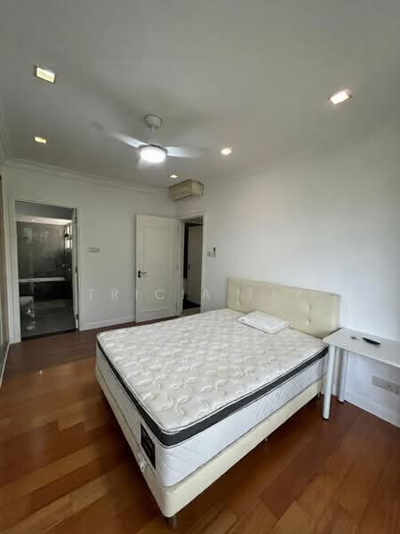 The Linear, 880 Upper Bukit Timah Road, Room Rental, 200 sqft, Apartment For Rent, by Tricia Tay, 500187253 - Bedroom - PropertyGuru.com.sg