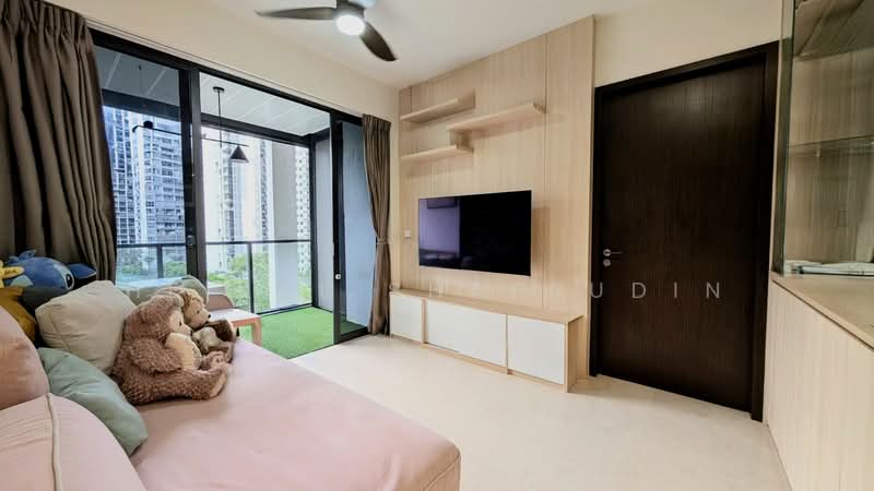 Botanique at Bartley, 223 Upper Paya Lebar Road, 2 Bedrooms, 721 sqft, Condominium For Sale, by Heikal Shafrudin, 500187257 - Living Room - PropertyGuru.com.sg