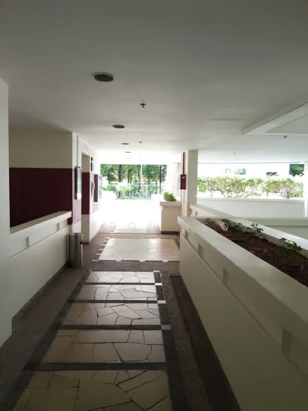 Palm Gardens, 2A Hong San Walk, 3 Bedrooms, 1,206 sqft, Condominium For Sale, by Baron Yeo, 500187259 - PropertyGuru.com.sg