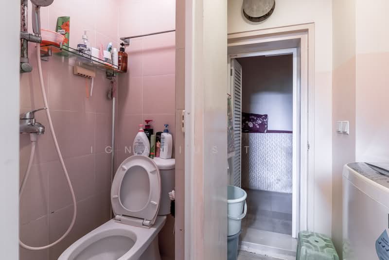 Meadows @ Peirce, 628 Upper Thomson Road, 4 Bedrooms, 3,068 sqft, Condominium For Sale, by Ignatius Tan, 500187260 - Bathroom 4 / Helper Room / Yard - PropertyGuru.com.sg