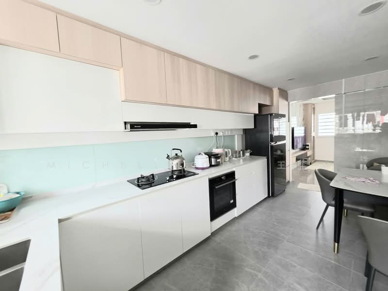 766 Yishun Avenue 3, 766 Yishun Avenue 3, Room Rental, 110 sqft, HDB Flat For Rent, by Michelle Ong 王金碹, 500187262 - Kitchen - PropertyGuru.com.sg