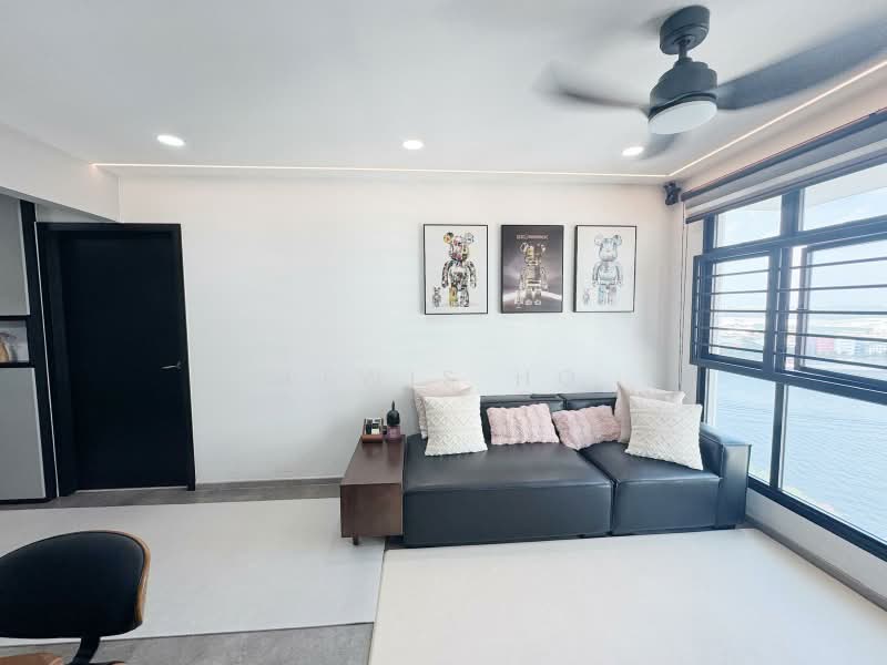 419A Northshore Drive, 419A Northshore Drive, 2 Bedrooms, 721 sqft, HDB Flat For Sale, by Lewis Ho, 500187265 - Living Room - PropertyGuru.com.sg