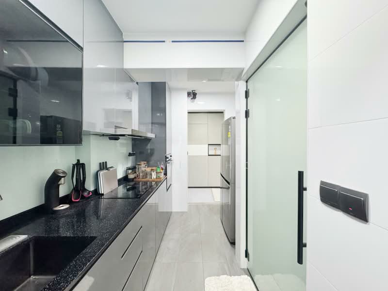 419A Northshore Drive, 419A Northshore Drive, 2 Bedrooms, 721 sqft, HDB Flat For Sale, by Lewis Ho, 500187265 - Kitchen - PropertyGuru.com.sg