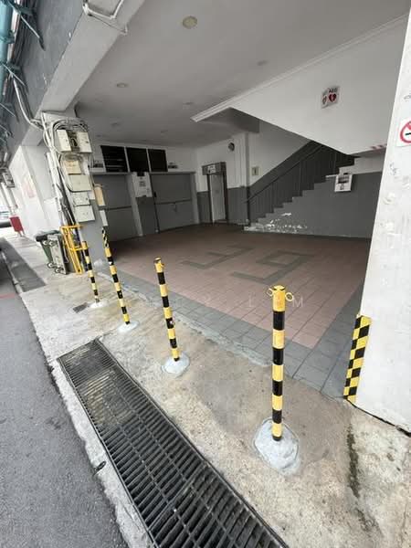 Tailee Industrial Building, 39 Jalan Pemimpin, 200 sqft, Light Industrial (B1) For Rent, by Nancy Lim, 500187271 - Entrance - CommercialGuru.com.sg