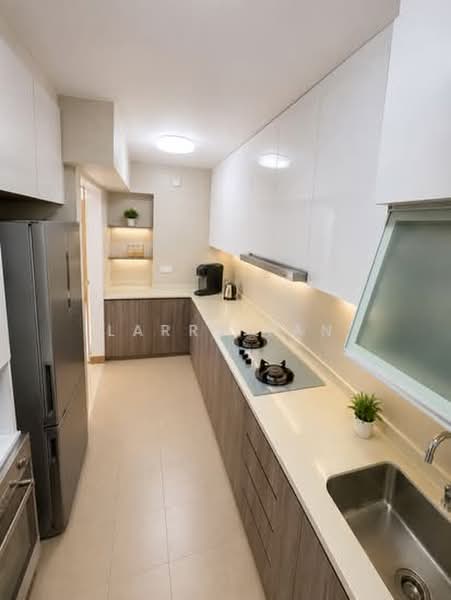 335B Anchorvale Crescent, 335B Anchorvale Crescent, 2 Bedrooms, 1,238 sqft, HDB Flat For Sale, by Larry Tan, 500187287 - Kitchen - PropertyGuru.com.sg