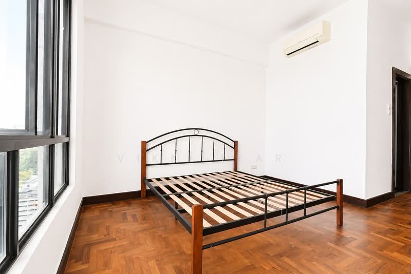 Regent Heights, 50 Bukit Batok East Avenue 5, 3 Bedrooms, 1,173 sqft, Condominium For Rent, by Vikki Tear, 500187288 - Master Bedroom - PropertyGuru.com.sg