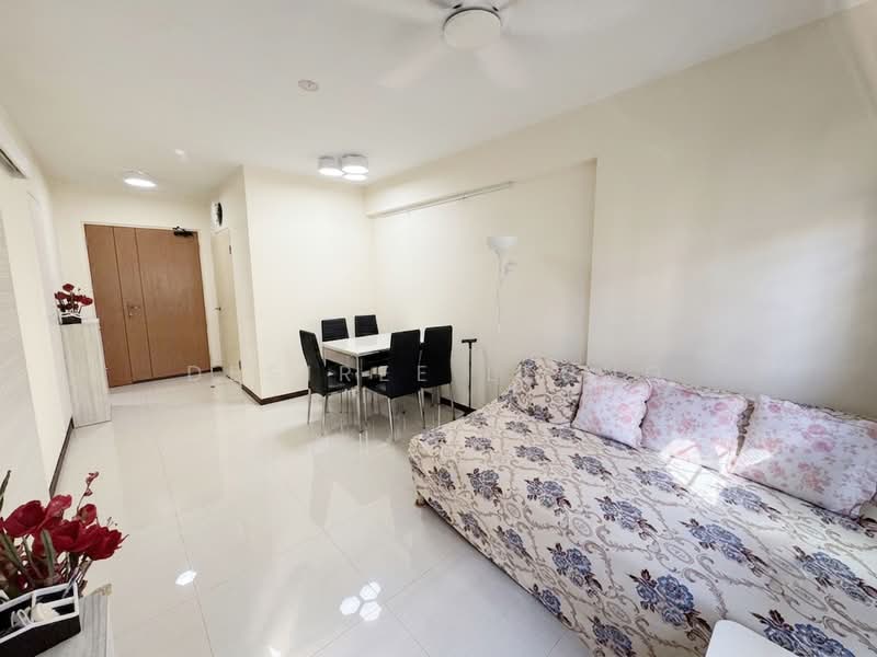 991B Buangkok Link, 991B Buangkok Link, 1 Bedroom, 506 sqft, HDB Flat For Sale, by Desiree Leung, 500187292 - Living Room - PropertyGuru.com.sg