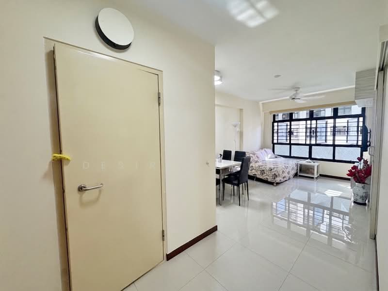 991B Buangkok Link, 991B Buangkok Link, 1 Bedroom, 506 sqft, HDB Flat For Sale, by Desiree Leung, 500187292 - Living Room - PropertyGuru.com.sg
