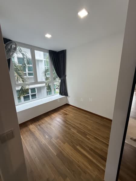 Residence 66, 66 Telok Kurau Road, 2 Bedrooms, 915 sqft, Apartment For Rent, by Zoe Tan, 500187300 - 2nd Bedroom - PropertyGuru.com.sg