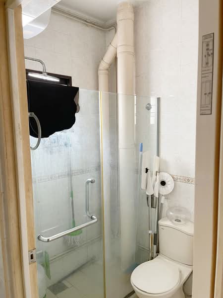 485 Admiralty Link, 485 Admiralty Link, 3 Bedrooms, 1,011 sqft, HDB Flat For Sale, by Joanne Chua 蔡蕙励, 500187317 - Bathroom - PropertyGuru.com.sg
