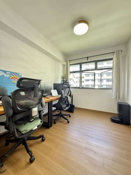620B Tampines Street 61, 620B Tampines Street 61, 3 Bedrooms, 1,001 sqft, HDB Flat For Sale, by Isaac Lee, 500187318 - Study - PropertyGuru.com.sg
