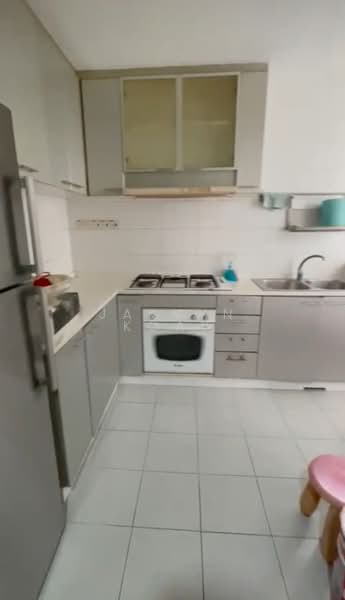 The Callista, 22 Mar Thoma Road, 3 Bedrooms, 1,141 sqft, Apartment For Sale, by Jakvyn Koay, 500187321 - Kitchen - PropertyGuru.com.sg