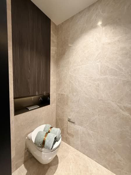19 Nassim, 19 Nassim Hill, 1 Bedroom, 570 sqft, Condominium For Sale, by Belverie Tang 邓瑞霞, 500187325 - Bathroom - PropertyGuru.com.sg