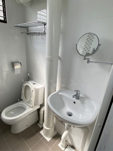 142 Jalan Bukit Merah, 142 Jalan Bukit Merah, 2 Bedrooms, 721 sqft, HDB Flat For Sale, by Bryan Chng 庄文豪, 500187327 - PropertyGuru.com.sg