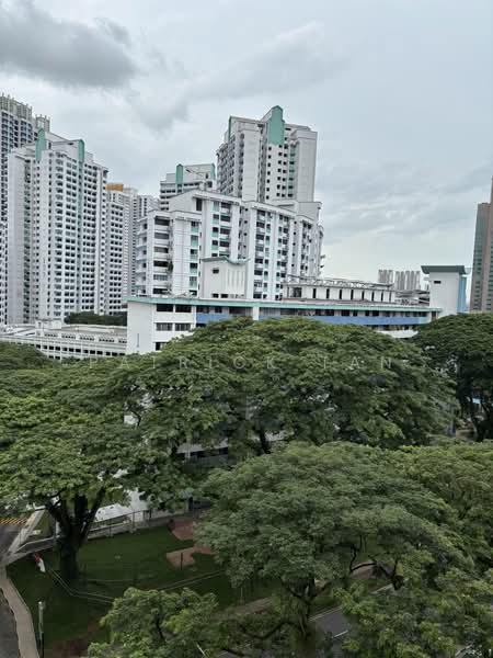 163 Lorong 1 Toa Payoh, 163 Lorong 1 Toa Payoh, 3 Bedrooms, 667 sqft, HDB Flat For Rent, by Patrick Tan, 500187332 - Exterior - PropertyGuru.com.sg