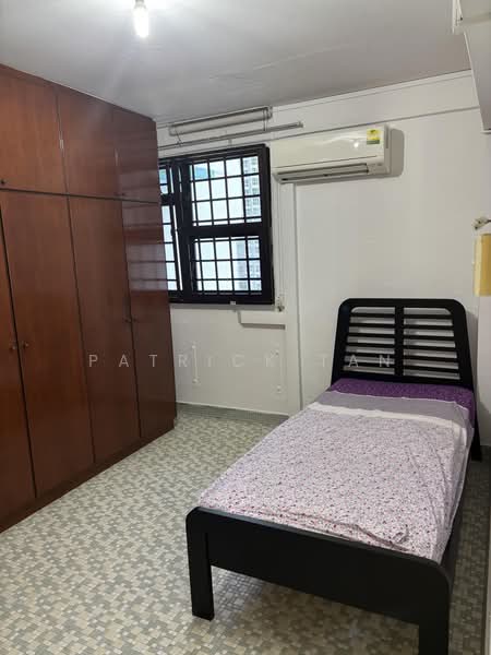 163 Lorong 1 Toa Payoh, 163 Lorong 1 Toa Payoh, 3 Bedrooms, 667 sqft, HDB Flat For Rent, by Patrick Tan, 500187332 - Bedroom - PropertyGuru.com.sg