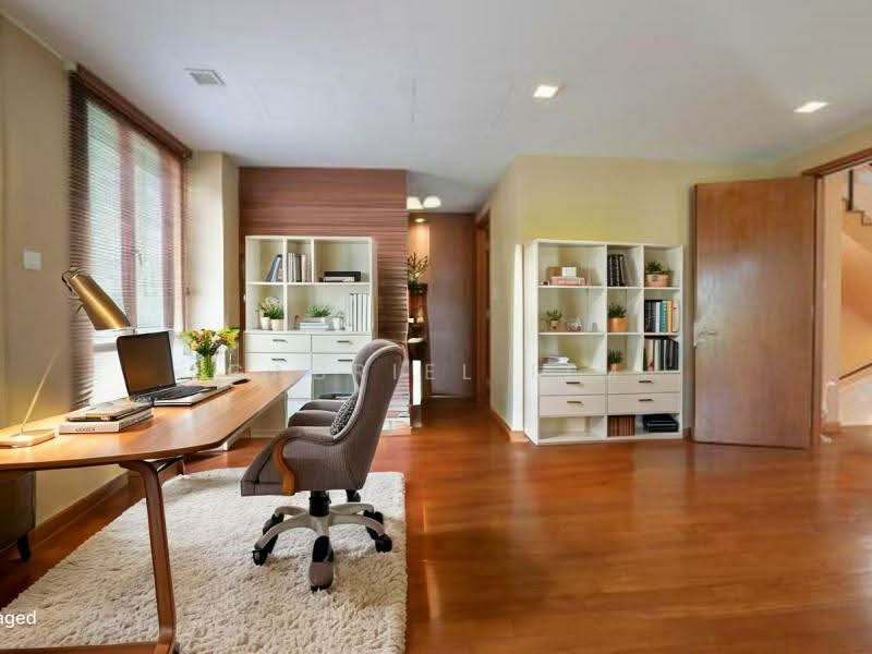 ❤️$2,xxx psf BUNGALOW IN GCB LOCALE❤️⚡ELEVATED LAND⚡⭐UNBLOCKED VIEWS⭐, ORIOLE CRESCENT | CASSIA DRIVE | SUNSET AVENUE | ASH GROVE | OEI TIONG HAM | FORD AVENUE | LEEDON PARK | BELMONT | CORNWALL | WOOLERTON, 7 Bedrooms, 15,000 sqft, Good Class Bungalow For Sale, by Gabriel Lim, 500187335 - PropertyGuru.com.sg