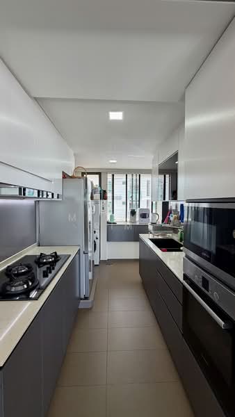 Ecoville, 10 Martaban Road, 3 Bedrooms, 1,184 sqft, Apartment For Sale, by Melvin Sim, 500187345 - Kitchen - PropertyGuru.com.sg