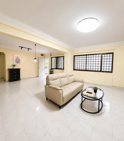 353 Choa Chu Kang Central, 353 Choa Chu Kang Central, 3 Bedrooms, 1,162 sqft, HDB Flat For Sale, by Adelyn Lam 林美仪, 500187351 - Living Room - PropertyGuru.com.sg