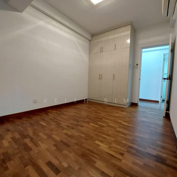 Shelford Regency, 65 Shelford Road, 3 Bedrooms, 1,281 sqft, Condominium For Sale, by Keith Sim, 500187352 - Bedroom 3 - PropertyGuru.com.sg