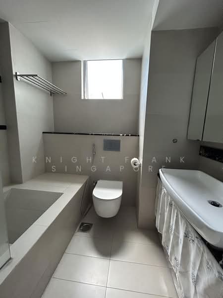 Elias Green, 5 Elias Road, 3 Bedrooms, 1,528 sqft, Condominium For Rent, by NICOLE LEE, 500187357 - Bathroom - PropertyGuru.com.sg