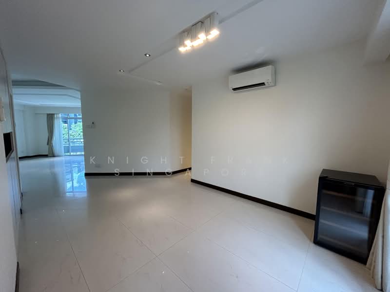 Elias Green, 5 Elias Road, 3 Bedrooms, 1,528 sqft, Condominium For Rent, by NICOLE LEE, 500187357 - Living Room - PropertyGuru.com.sg