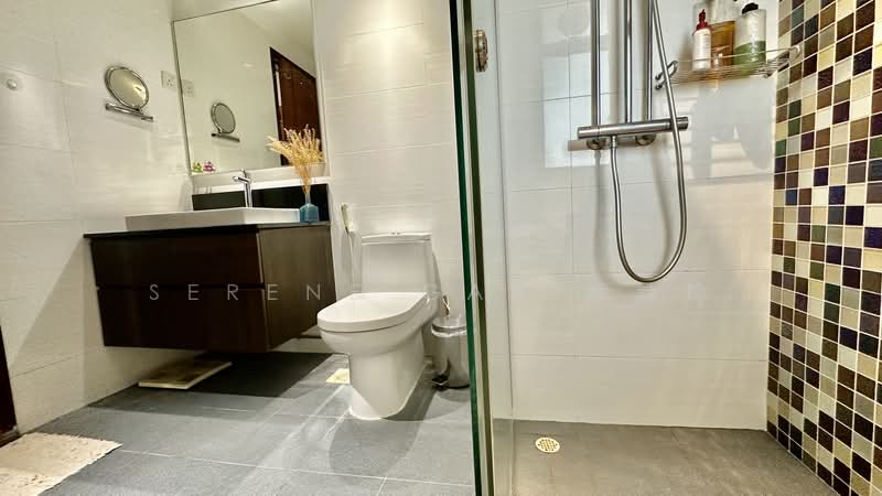 The Florida, 76 Hougang Avenue 7, 3 Bedrooms, 1,216 sqft, Condominium For Sale, by Serene Gan 顏詩玲, 500187363 - Bathroom - PropertyGuru.com.sg