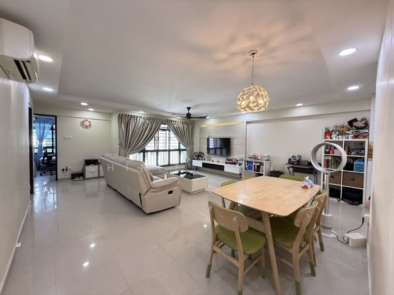 633 Jurong West Street 65, 633 Jurong West Street 65, 3 Bedrooms, 1,184 sqft, HDB Flat For Sale, by Shirley Wong, 500187365 - Living Room - PropertyGuru.com.sg