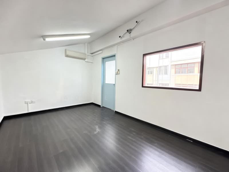 ๐Level 2 Office / Retail unit with Mezzanine near I12๐, Joo Chiat Road, 2,293 sqft, Office For Rent, by Adriel Tng, 500187377 - Interior - CommercialGuru.com.sg