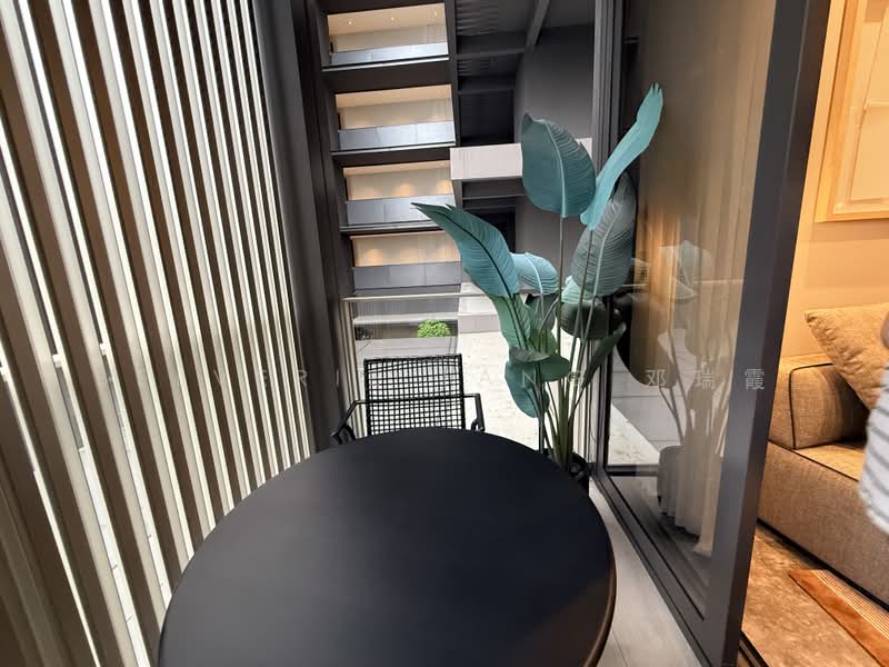 19 Nassim, 19 Nassim Hill, 1 Bedroom, 538 sqft, Condominium For Sale, by Belverie Tang 邓瑞霞, 500187383 - Balcony - PropertyGuru.com.sg