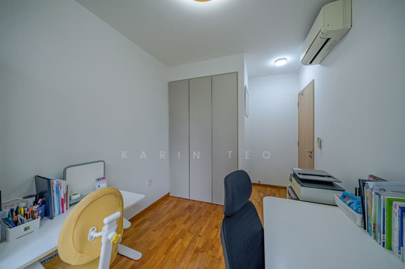 Twin Fountains, 17A Woodlands Avenue 6, 3 Bedrooms, 1,195 sqft, Executive Condominium For Sale, by Karin Teo, 500187387 - Study - PropertyGuru.com.sg