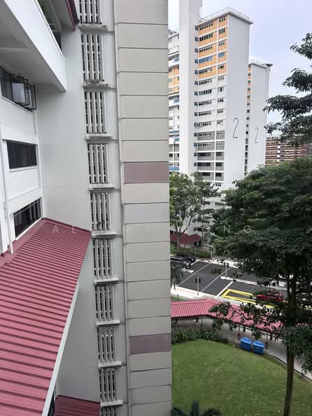 12 Holland Avenue, 12 Holland Avenue, Room Rental, 110 sqft, HDB Flat For Rent, by Albert Wong, 500187389 - Exterior - PropertyGuru.com.sg