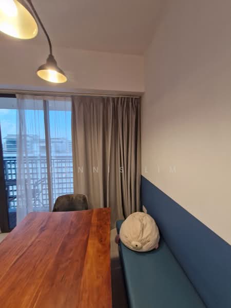 Coco Palms, 27 Pasir Ris Grove, 3 Bedrooms, 1,098 sqft, Condominium For Rent, by Dennis Lim, 500187393 - Dining Room - PropertyGuru.com.sg