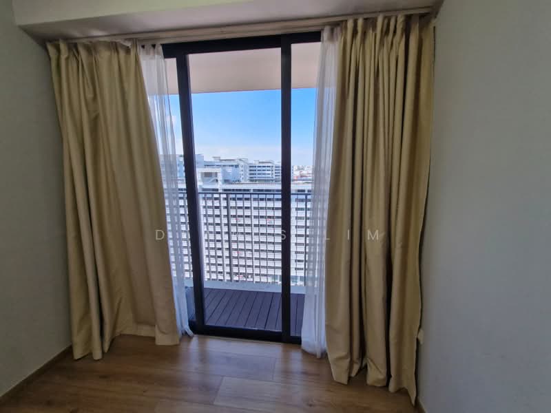 Coco Palms, 27 Pasir Ris Grove, 3 Bedrooms, 1,098 sqft, Condominium For Rent, by Dennis Lim, 500187393 - PropertyGuru.com.sg